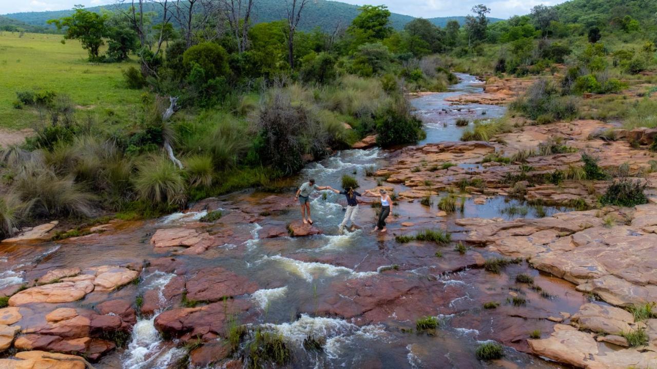 Nungubane Game Lodge Заповедник Велгевонден Экстерьер фото